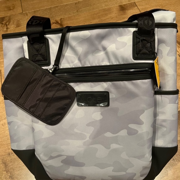 LOLË Lily Seasonal - Pearl Camo - Picture 13 of 13